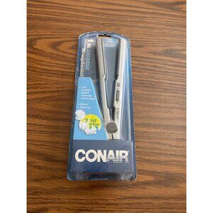 Conair 1 inch ceramic straightener NWT